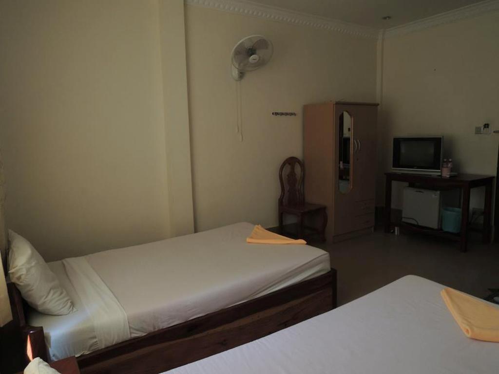 Shang Hai pensión Battambang Habitación foto