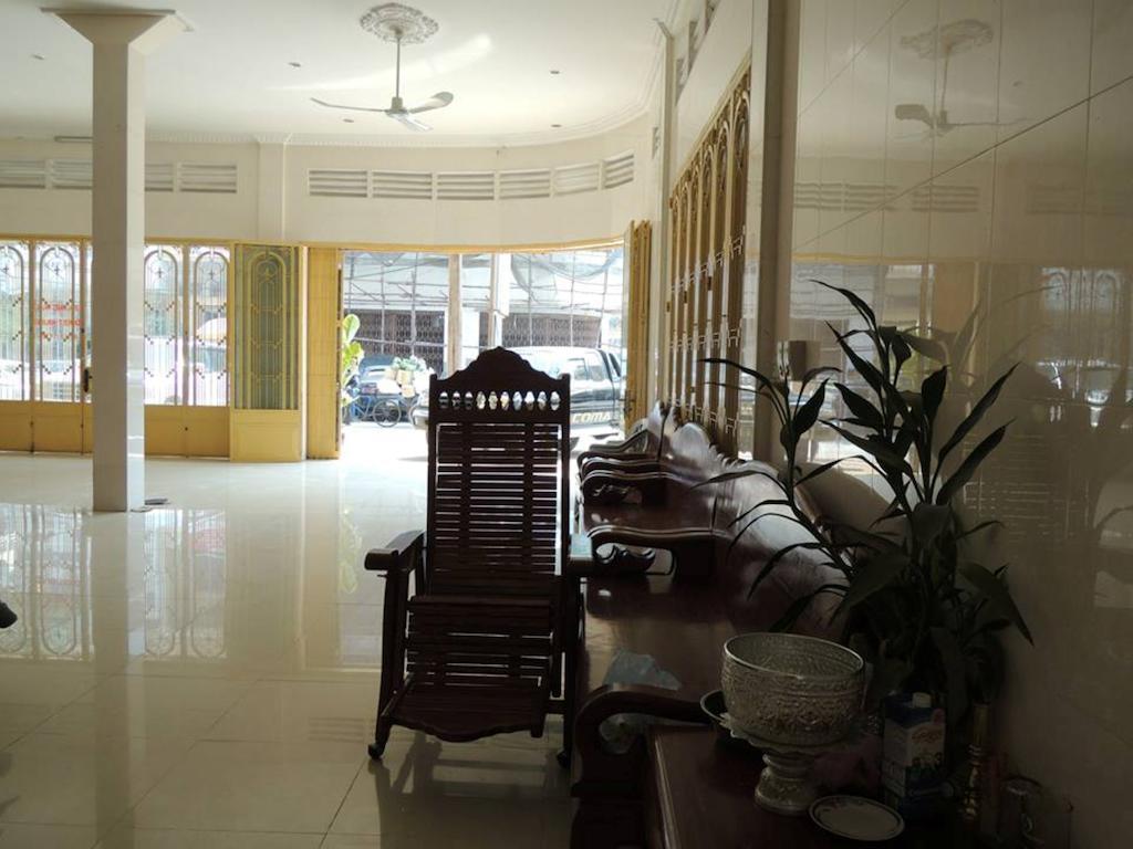 Shang Hai pensión Battambang Exterior foto