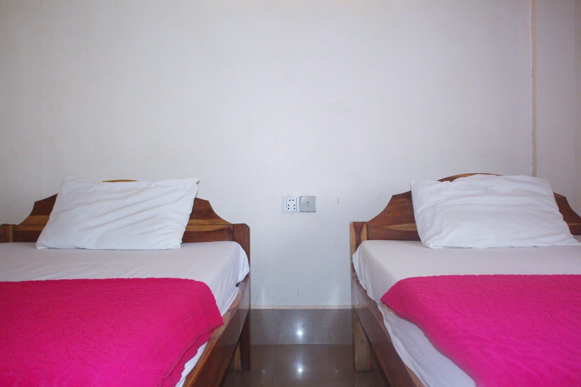 Shang Hai pensión Battambang Exterior foto