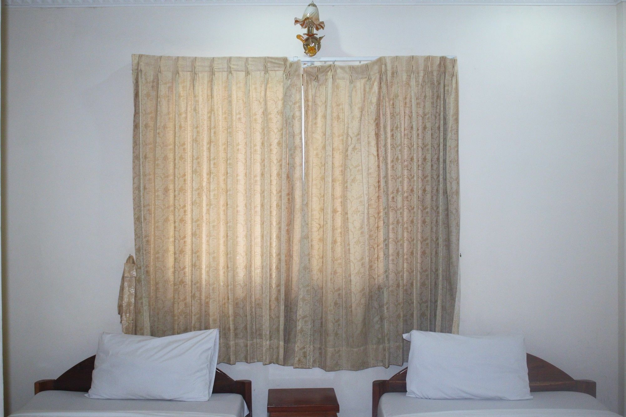 Shang Hai pensión Battambang Exterior foto