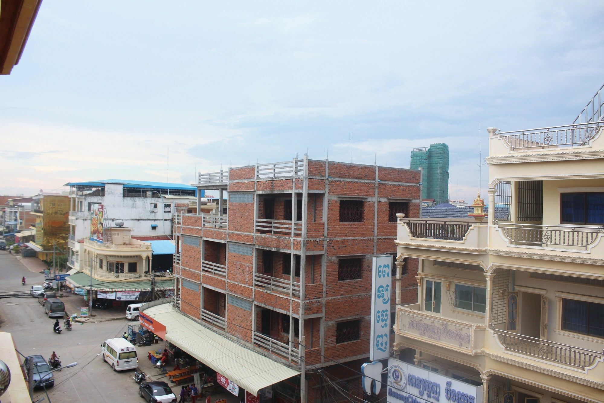 Shang Hai pensión Battambang Exterior foto